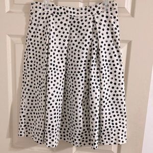 Who What Wear pinup style a-line skirt. Great for work or parties.